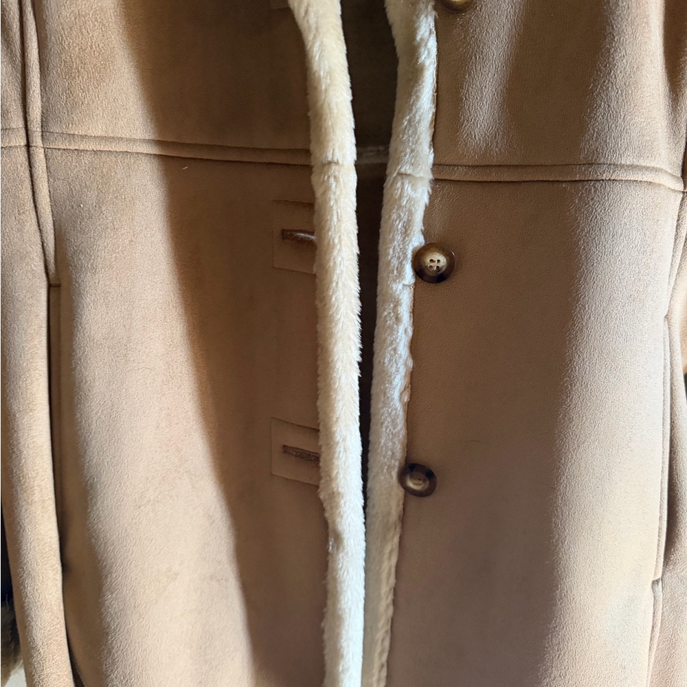 VINTAGE gorgeous Jones New York Women's Cream Teddy Jacket - Picture 4 of 12